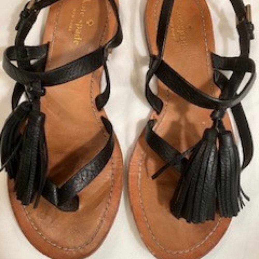 Kate Spade New York Clorinda Flat Pebbled Black Tassled Sandal size 7.5M